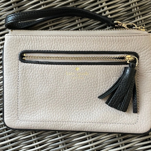 Kate spade wristlet